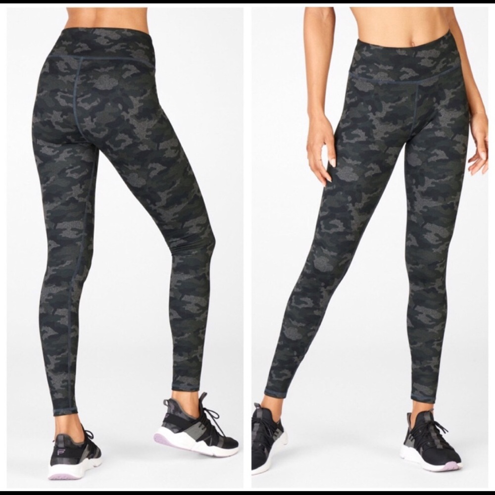 Fabletics power hold camouflage leggings 7/8